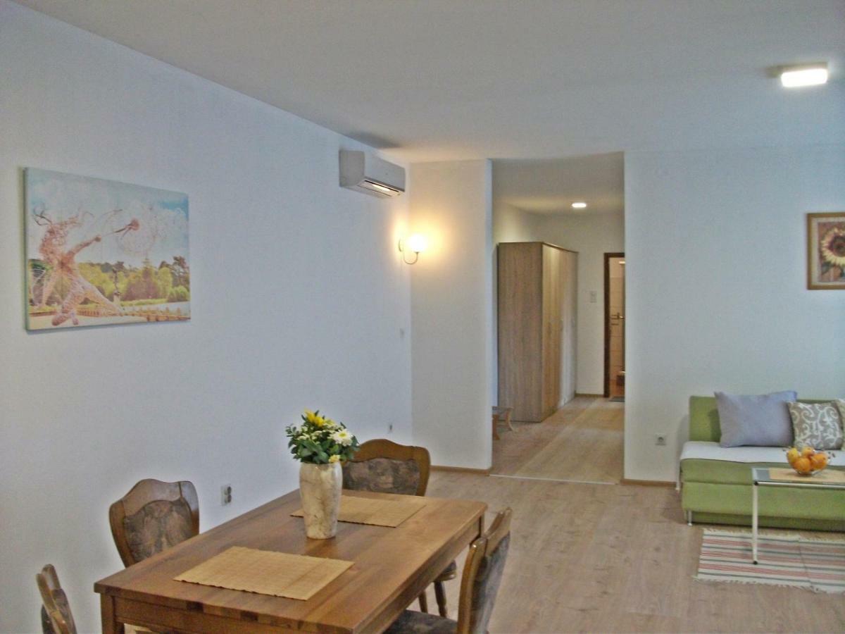 Apartmani Sunflower Sremski Karlovci Eksteriør billede